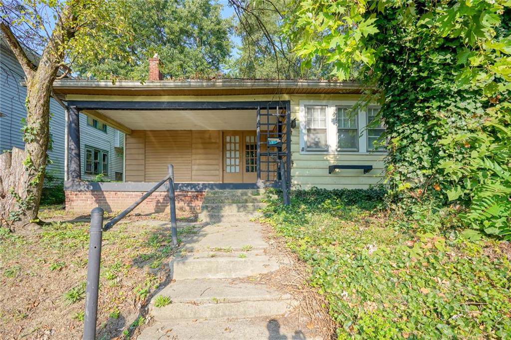 828 Lasalle Street - Photo 1
