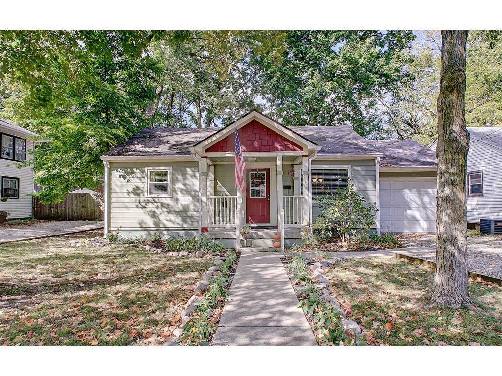 5154 Carvel Avenue - Photo 1
