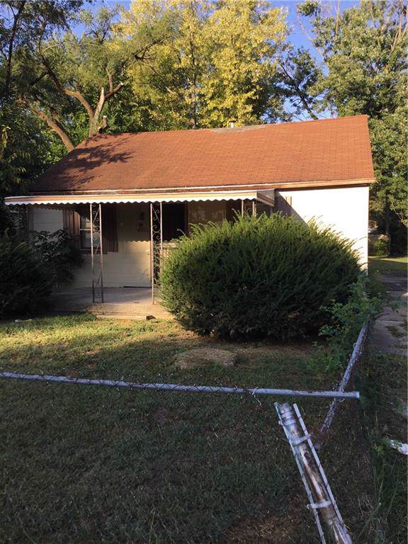 3624 Wallace Avenue - Photo 1