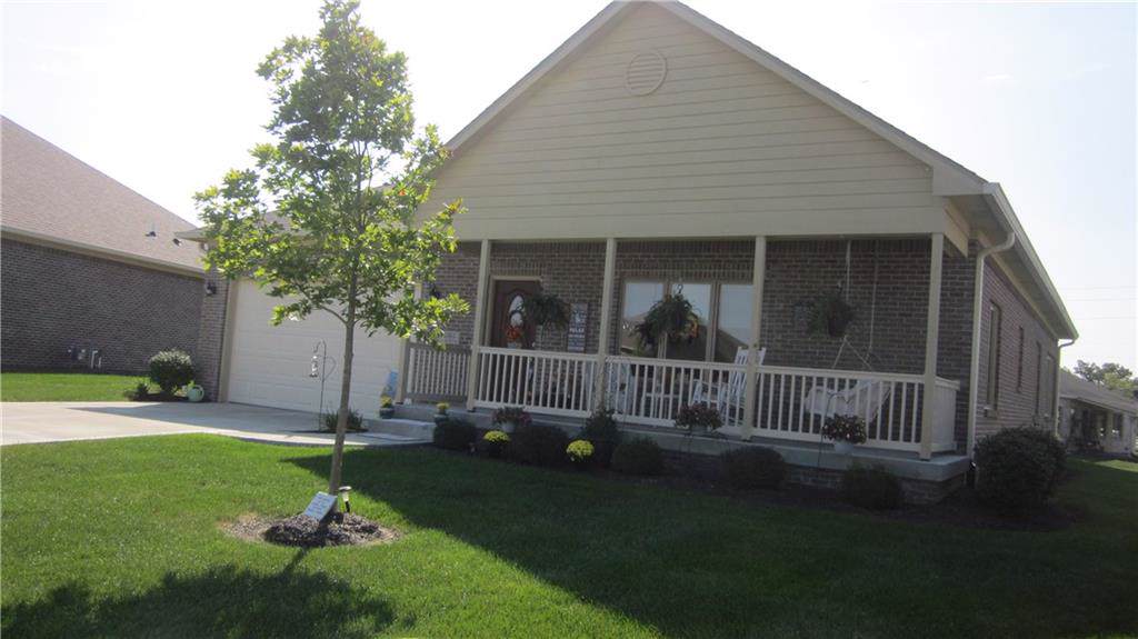 5365 Commons West Drive - Photo 1