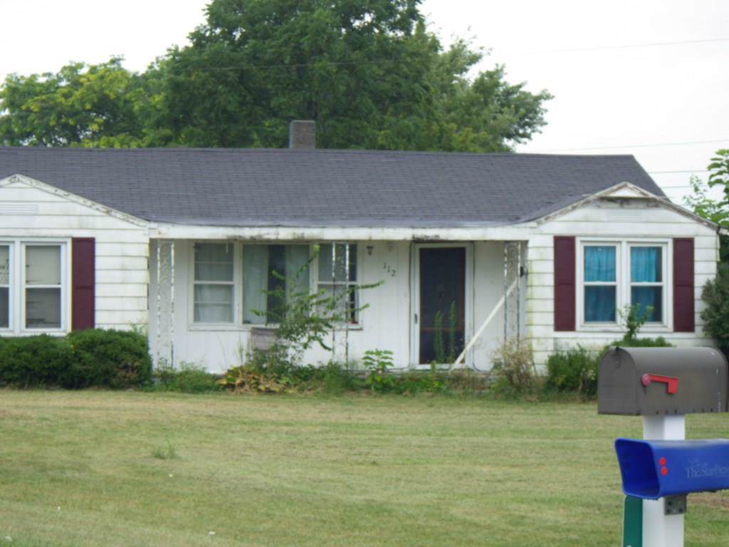 112 Northwood Drive - Photo 1