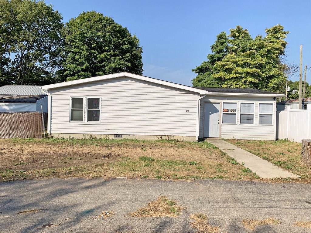 211 Deye Street - Photo 1