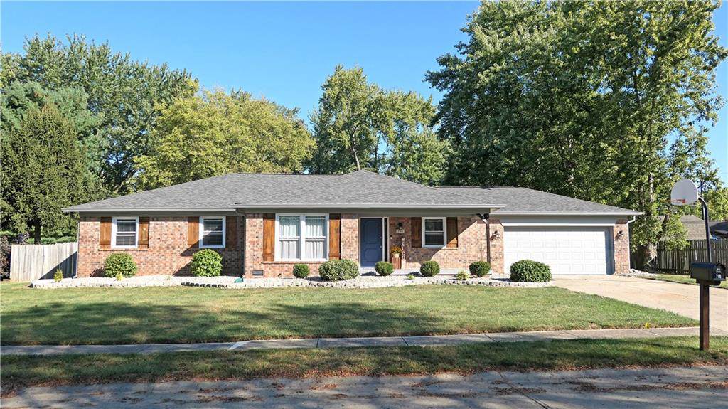710 Queenswood Drive - Photo 1