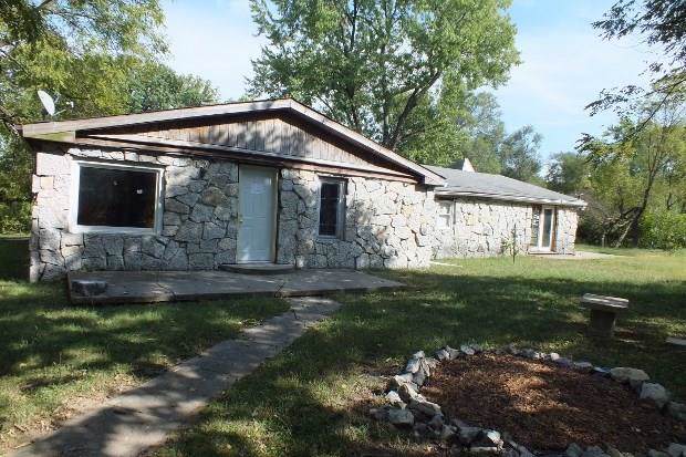 2901 Roena Street - Photo 1