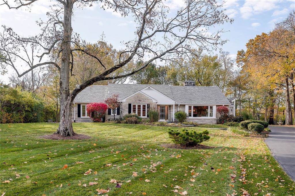 6215 Lawrence Drive - Photo 1