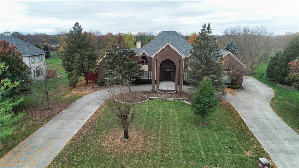 9750 Summerlakes Drive - Photo 1