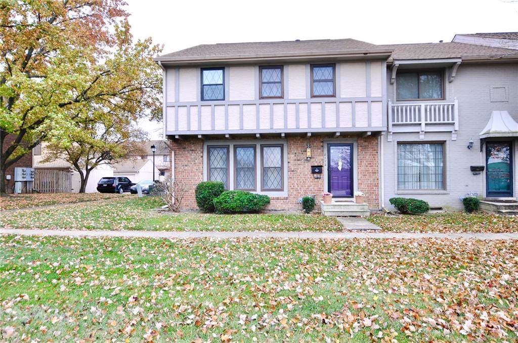 8112 Bromley Place - Photo 1