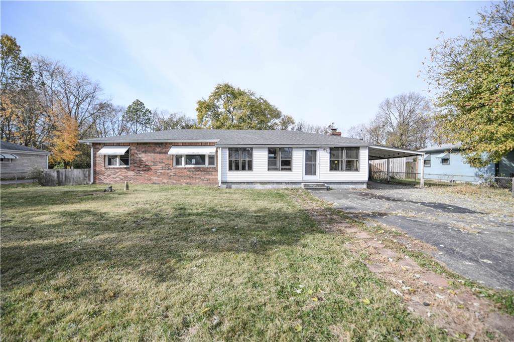 302 Cole Street - Photo 1
