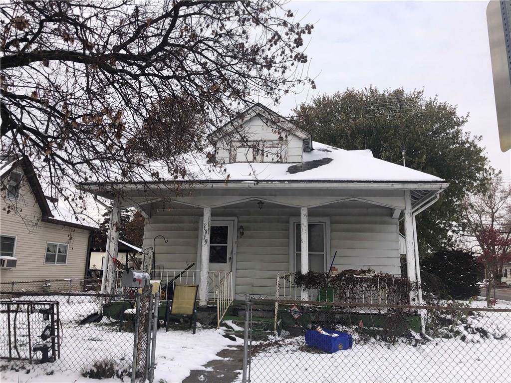 1215 9th Street - Photo 1