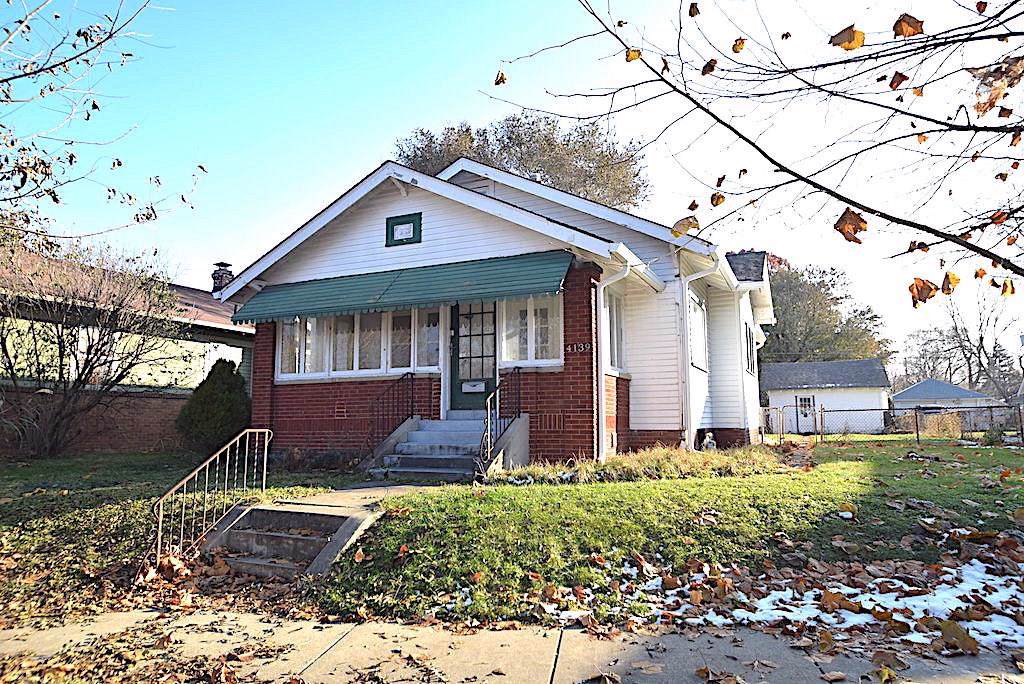 4139 Bowman Avenue - Photo 1