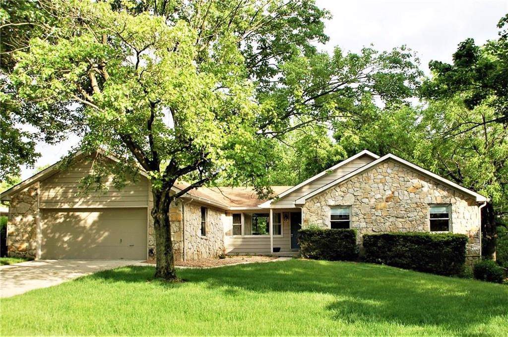 2311 Hawthorn Place - Photo 1