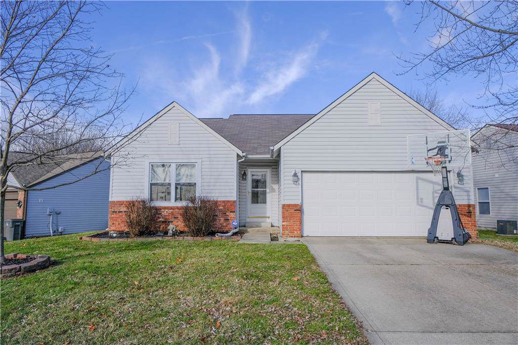 5728 Victory Drive - Photo 1