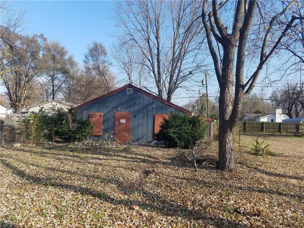 1015 Collier Street - Photo 1 1015 Collier Street - Photo 1