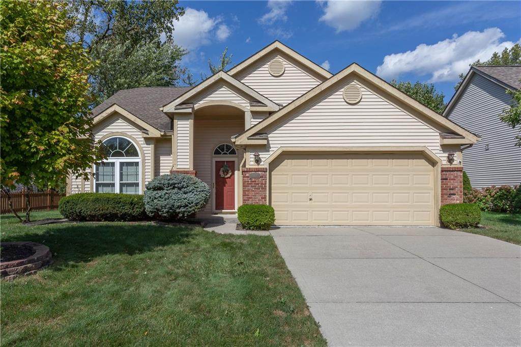 608 Burr Oak Drive - Photo 1