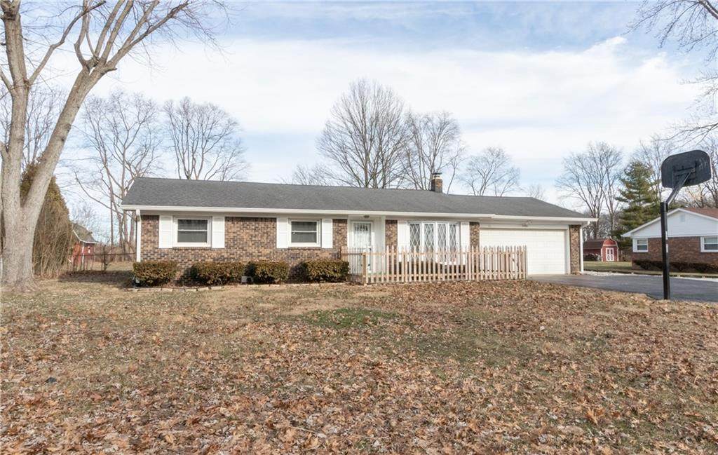 1910 Country Lane Drive - Photo 1