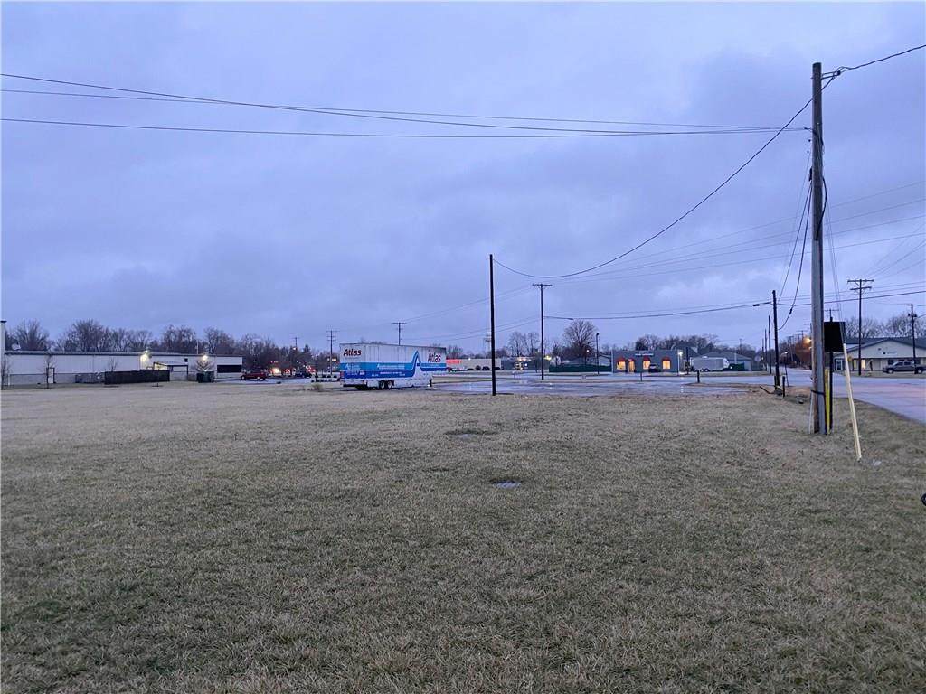 000 Broadway Street - Photo 1