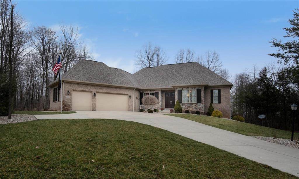 765 Alexis Way - Photo 1