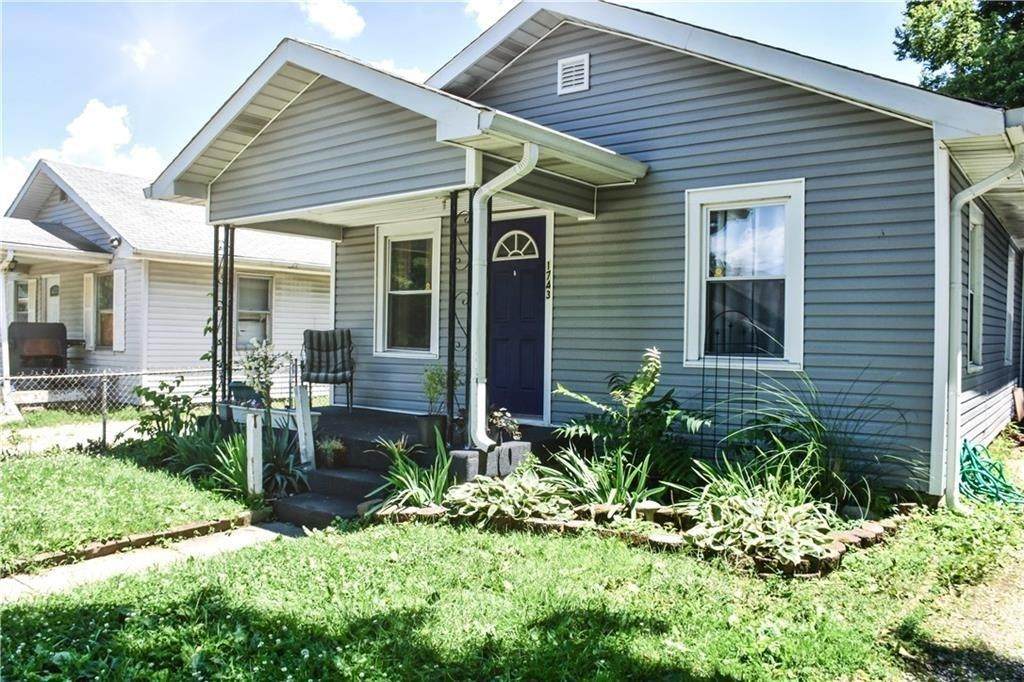 1743 Dawson Street - Photo 1