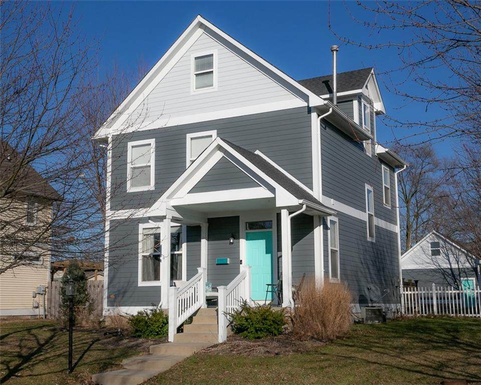 2419 Park Avenue - Photo 1