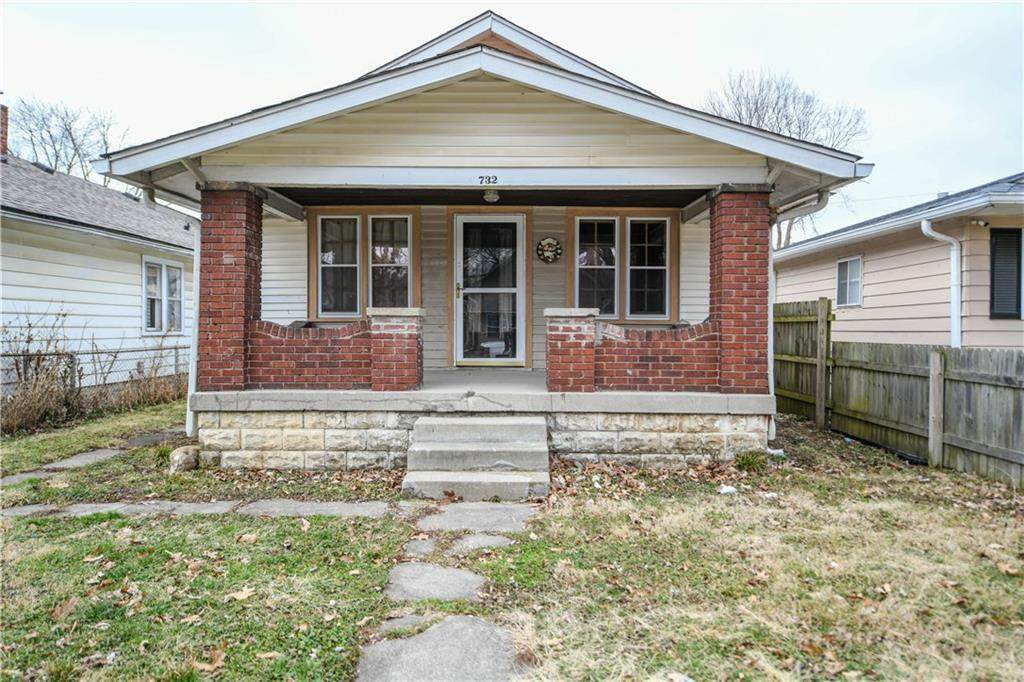 732 Rochester Avenue - Photo 1