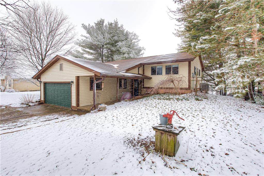 9081 Pumpkinvine Road - Photo 1