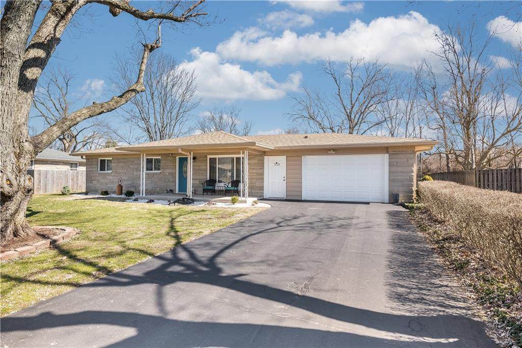 1225 Sheridan Avenue - Photo 1