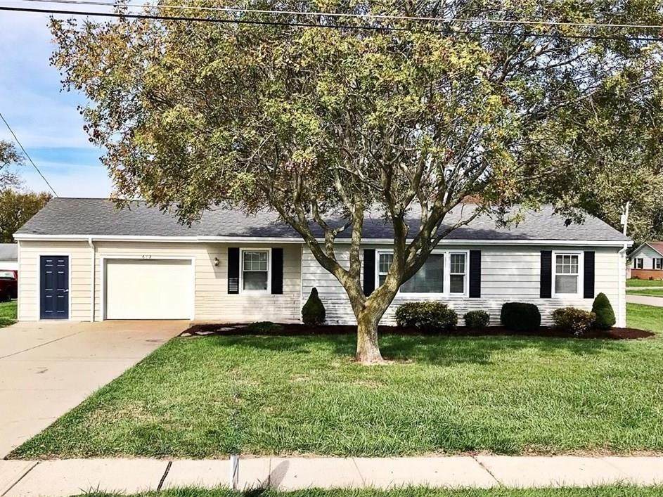 612 Plum Street - Photo 1