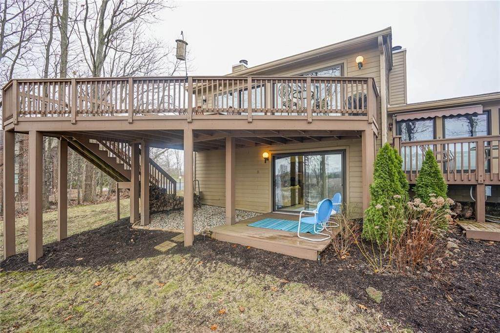 301 Baywood Court - Photo 1
