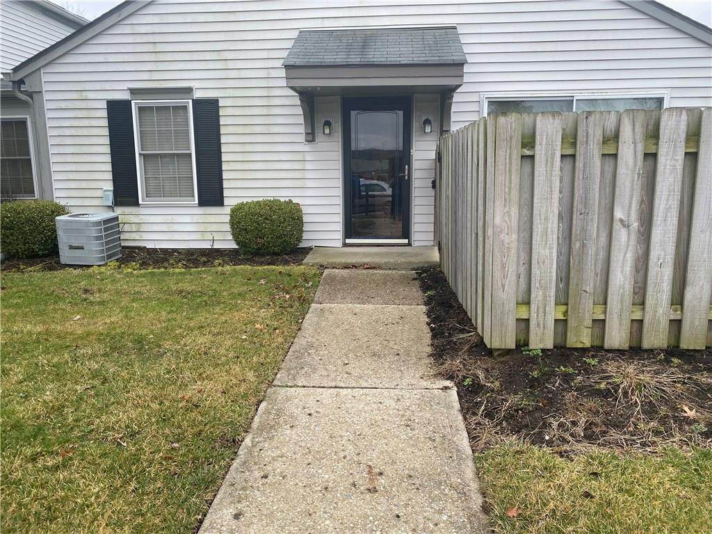 4945 Oakbrook Drive - Photo 1 4945 Oakbrook Drive - Photo 1