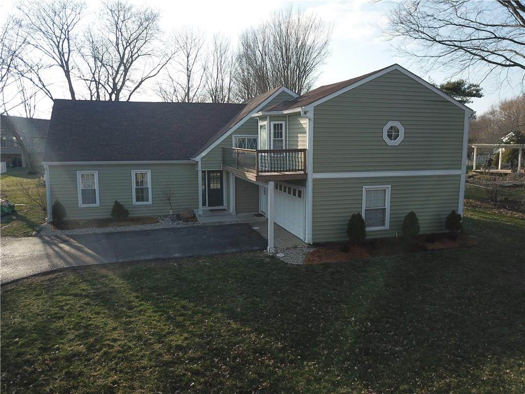 202 Amhurst Circle - Photo 1