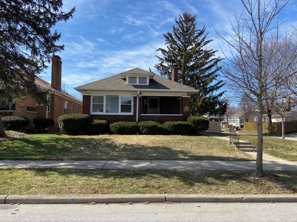 1132 Riley Avenue - Photo 1