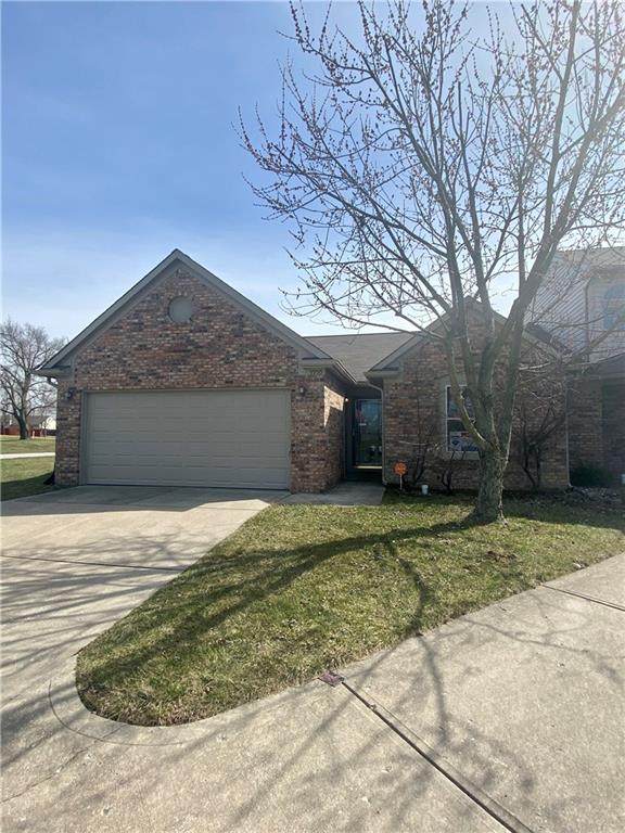 5955 Victory Boulevard - Photo 1