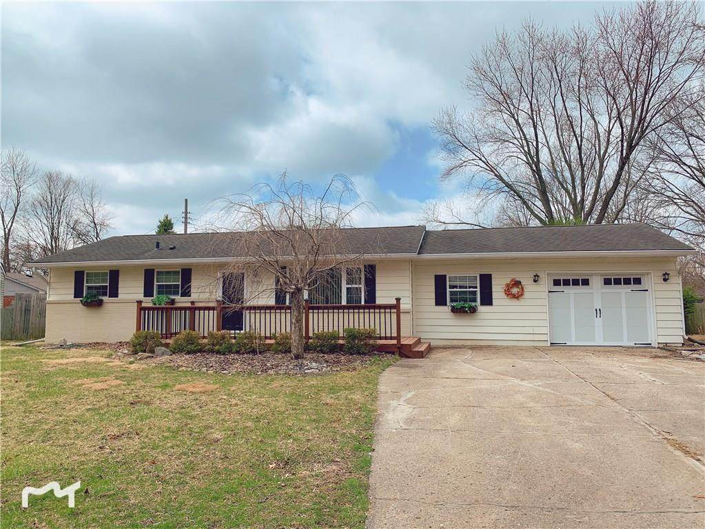 10816 Ruckle Street - Photo 1
