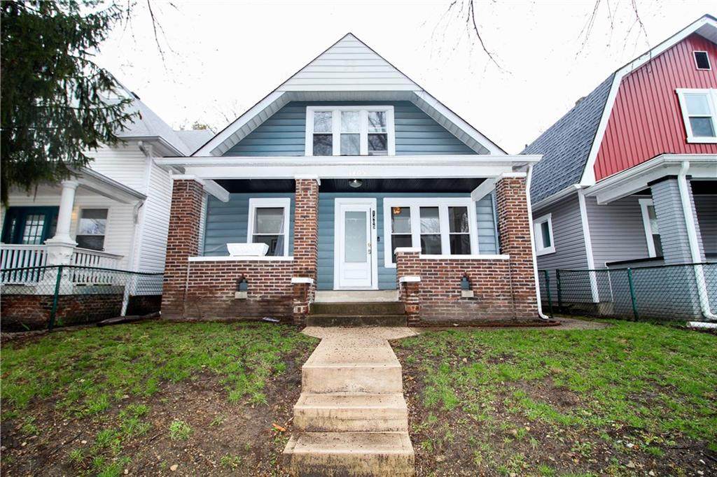 1405 Leonard Street - Photo 1