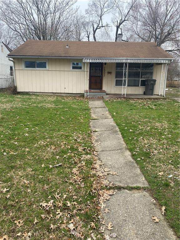 1802 Hawthorne Lane - Photo 1