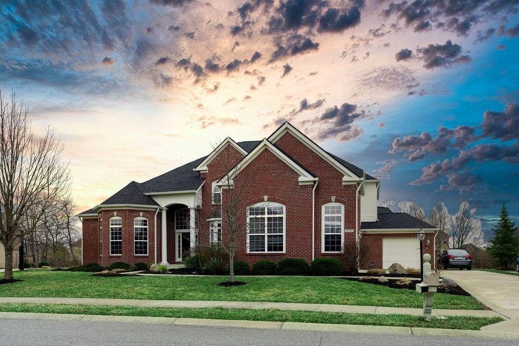 2569 Dawn Ridge Drive - Photo 1