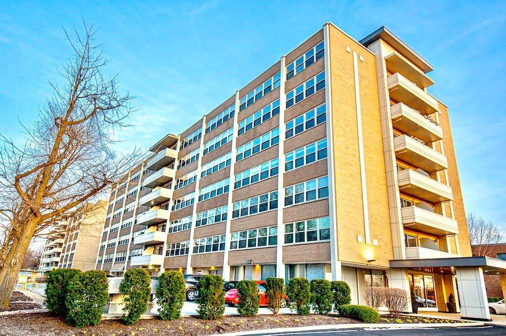 3965 Meridian Unit 3D Street - Photo 1 3965 Meridian Unit 3D Street - Photo 1