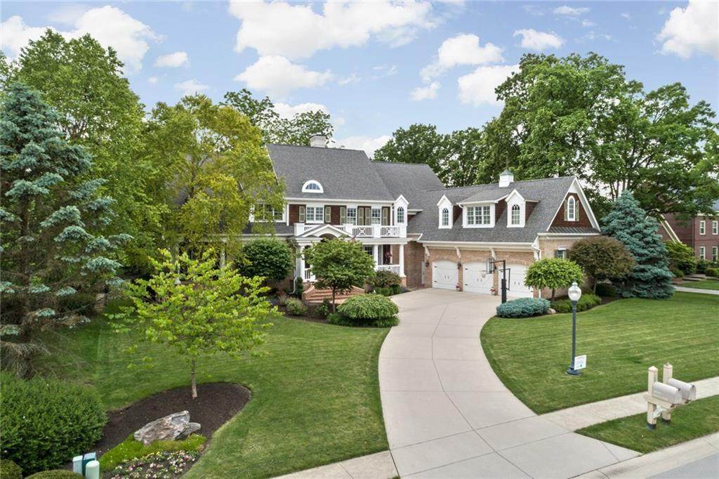 10410 Charter Oaks - Photo 1