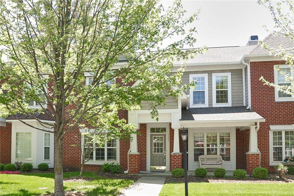 761 Charlotte Pl - Photo 1