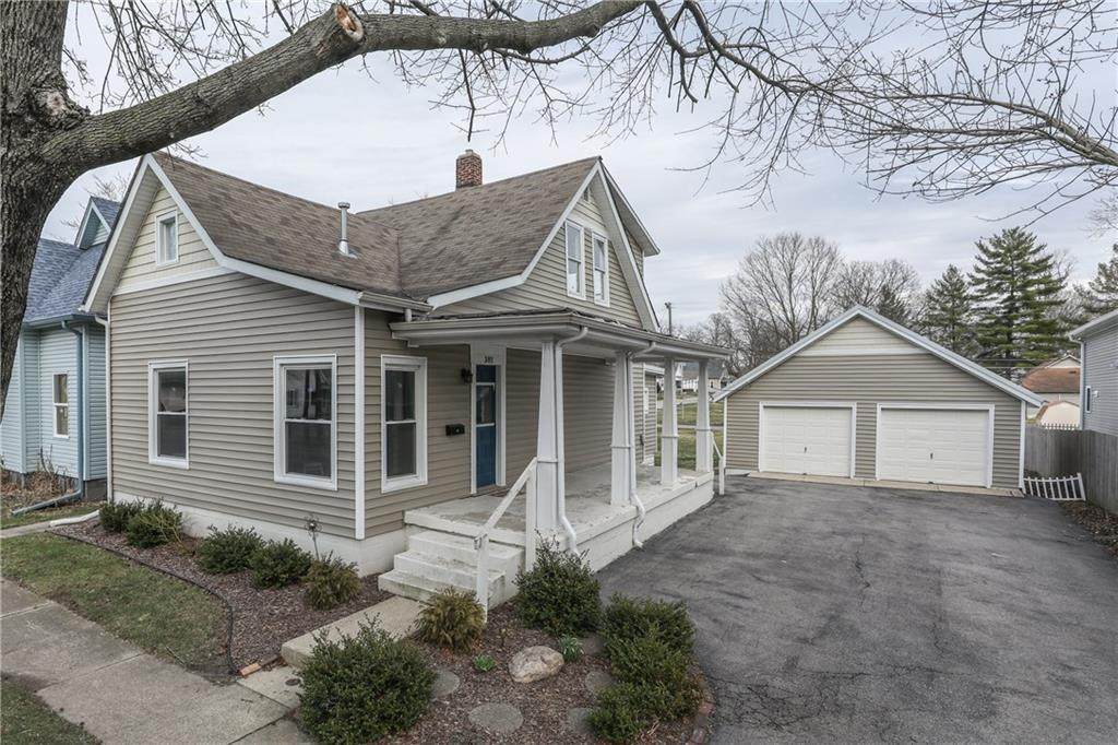 381 Walnut Street - Photo 1