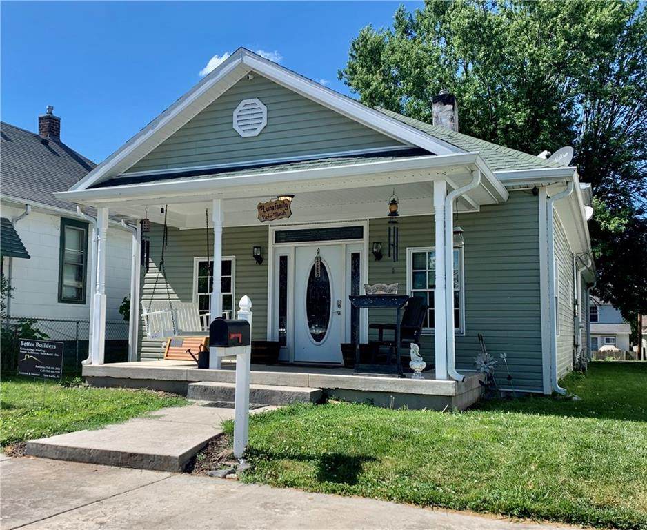 1610 B Avenue - Photo 1