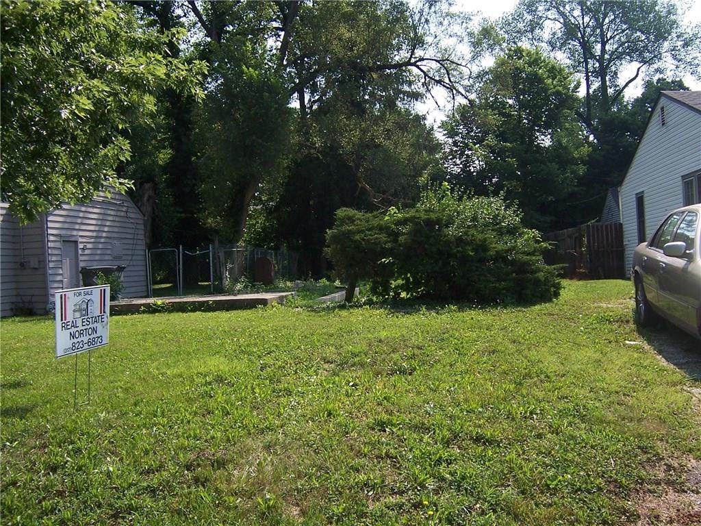 3525 Caroline Avenue - Photo 1