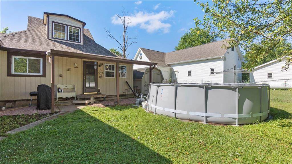 112 Hendricks Street - Photo 1