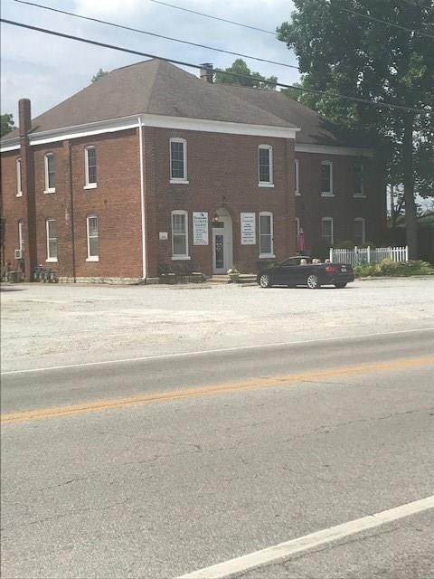 8615 Southeastern Avenue - Photo 1