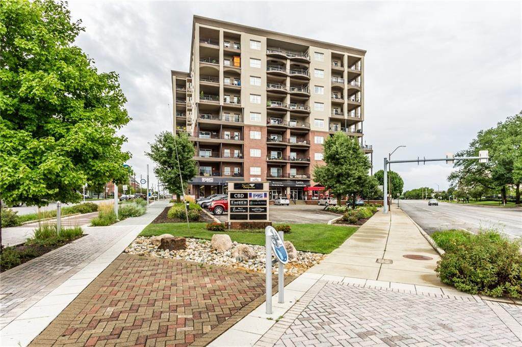 435 Virginia Avenue - Photo 1