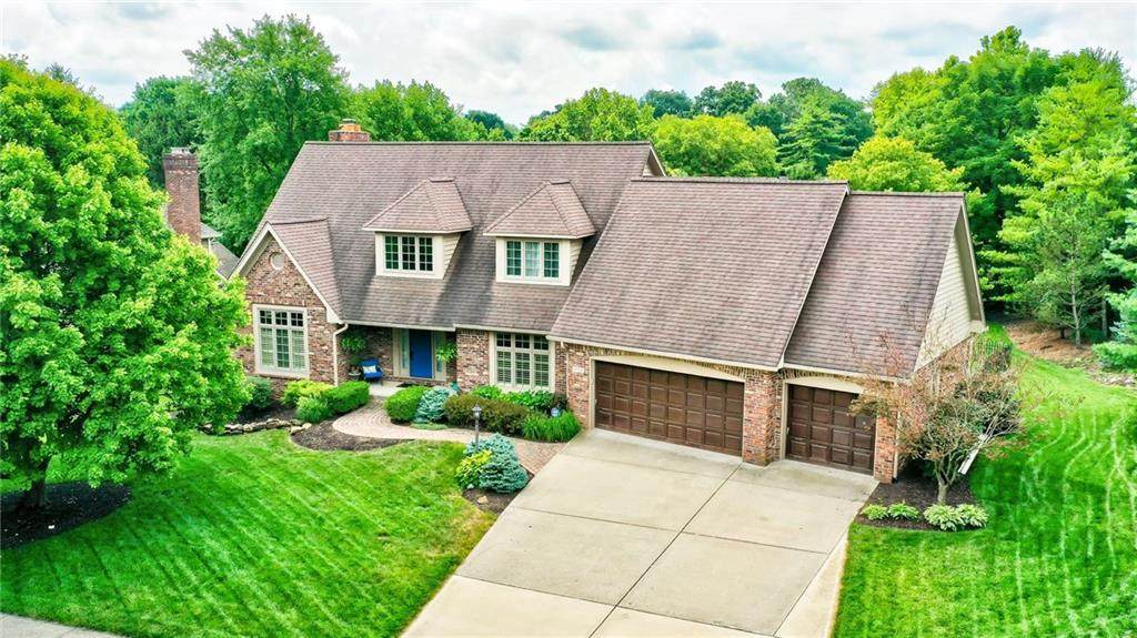 4909 Wood Creek Drive - Photo 1