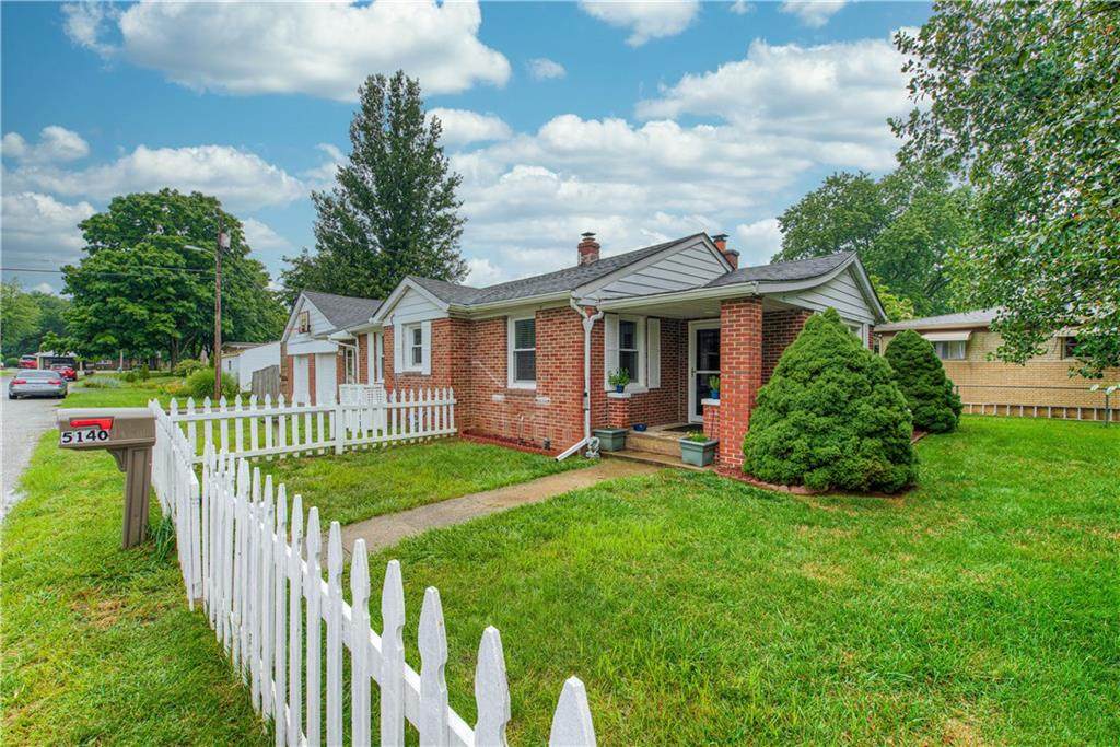 5140 Keystone Avenue - Photo 1