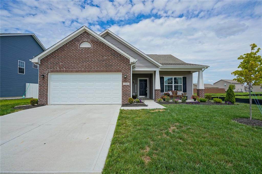 2240 Silver Spoon Drive - Photo 1