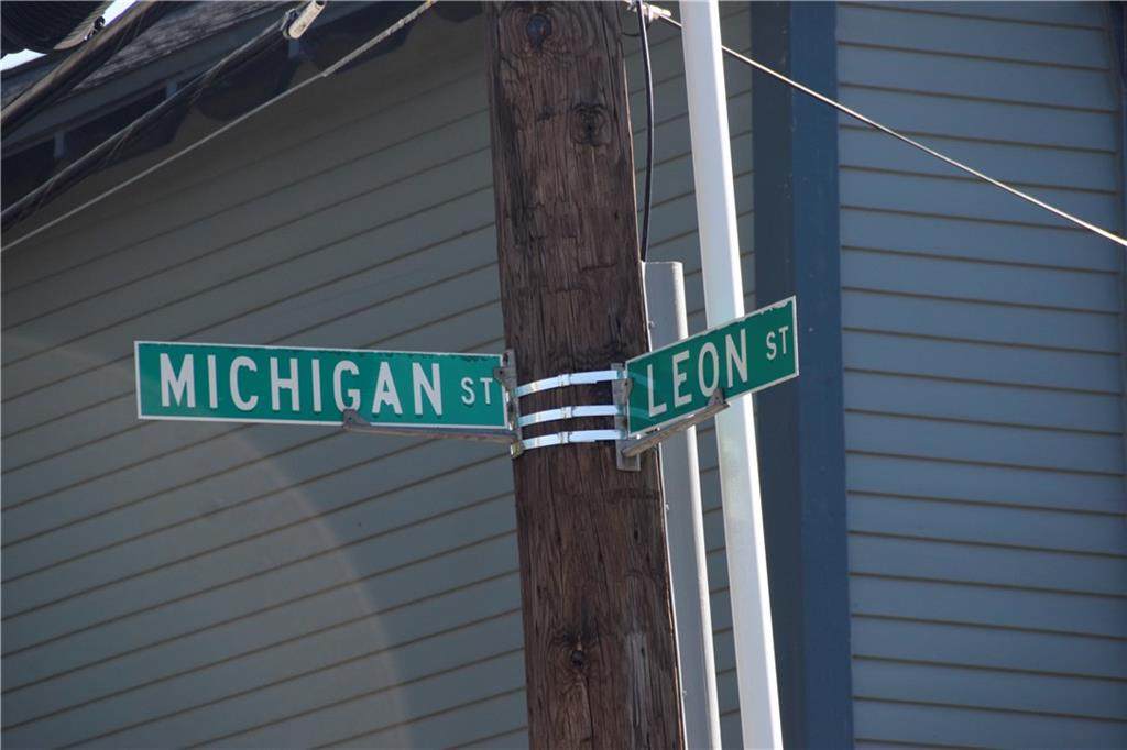 537 Leon Street - Photo 1