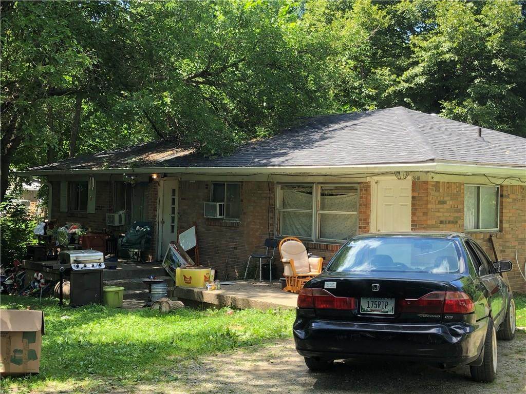 2646 Bradbury Avenue - Photo 1